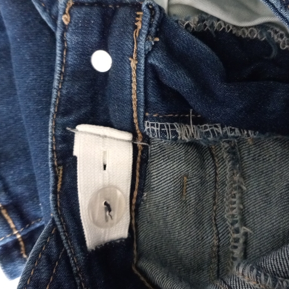 Kid Overalls - Picture 14 of 15